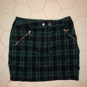 Plaid skirt